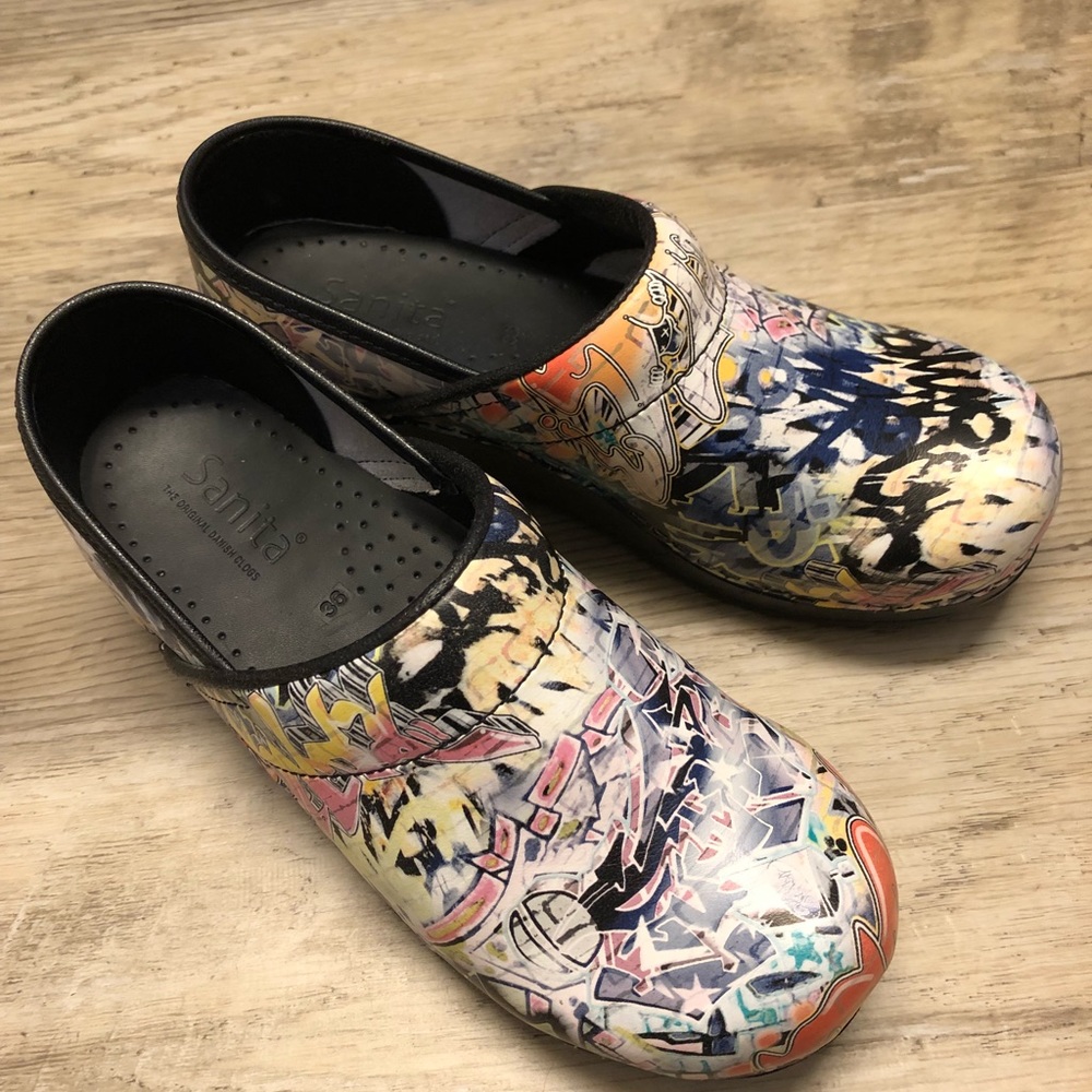 Sanita Graffiti clog 36